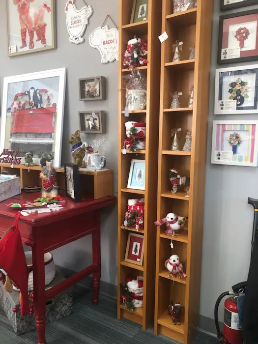 Kylee's Gift Cottage 2