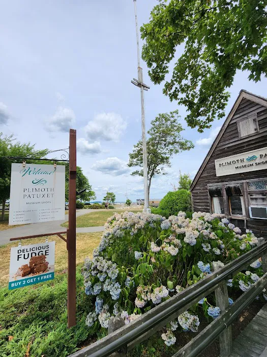 Mayflower II Gift Shop 6