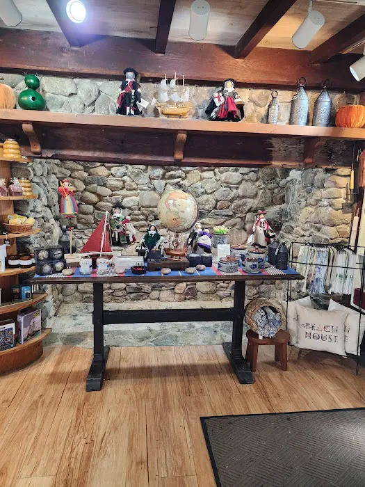 Mayflower II Gift Shop 9