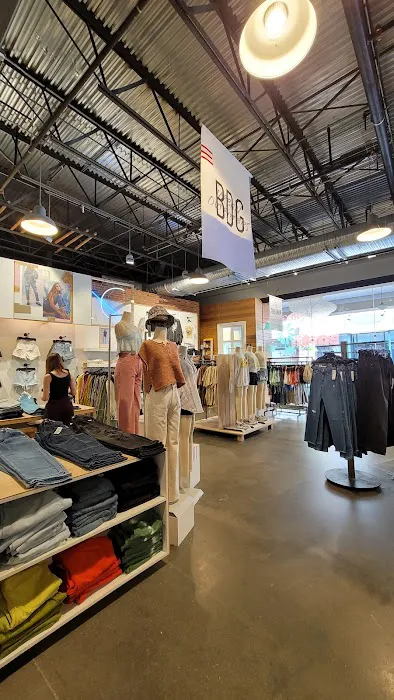 Urban Outfitters 3