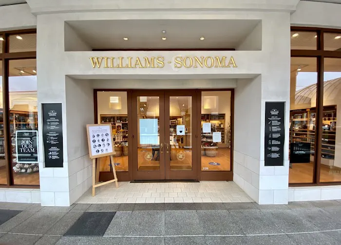 Williams-Sonoma 0