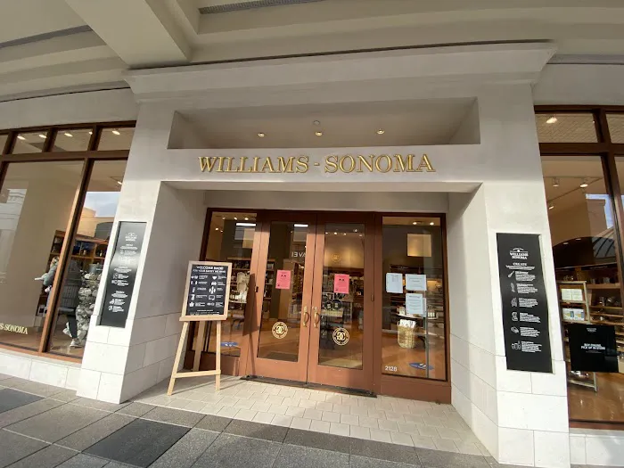Williams-Sonoma 3