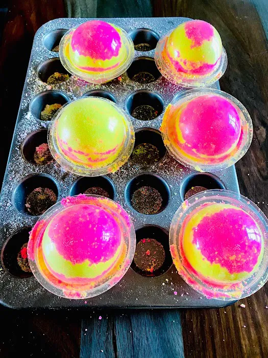L & L Bath Bombs 5