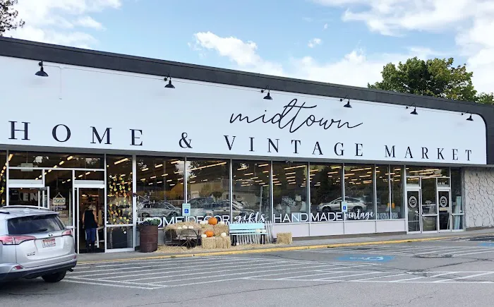 Midtown Home & Vintage Market 2