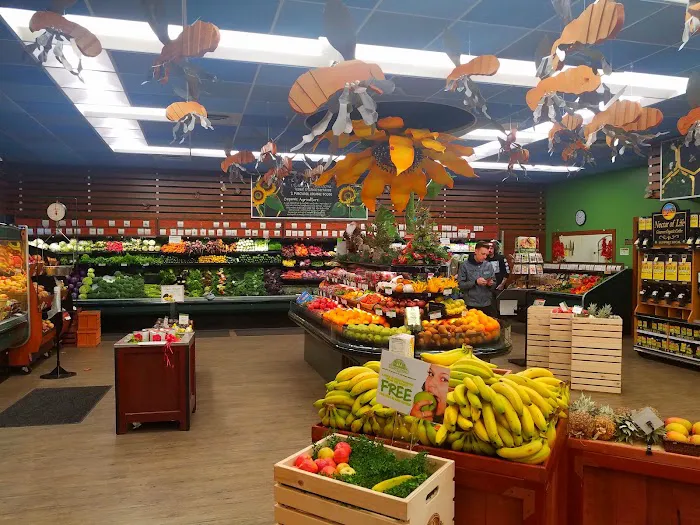 Pilgrim's Market 6