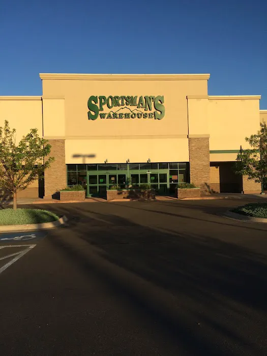 Sportsman's Warehouse 0