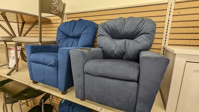Big Lots 8
