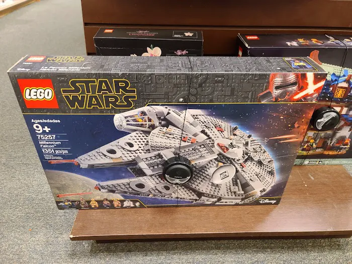 Barnes & Noble 6