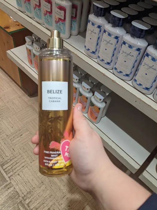 Bath & Body Works 4