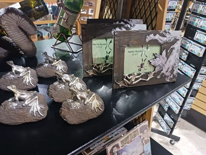 Reptile Gardens Gift Shop 4