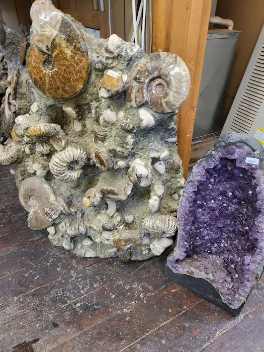 Rock Shed 9