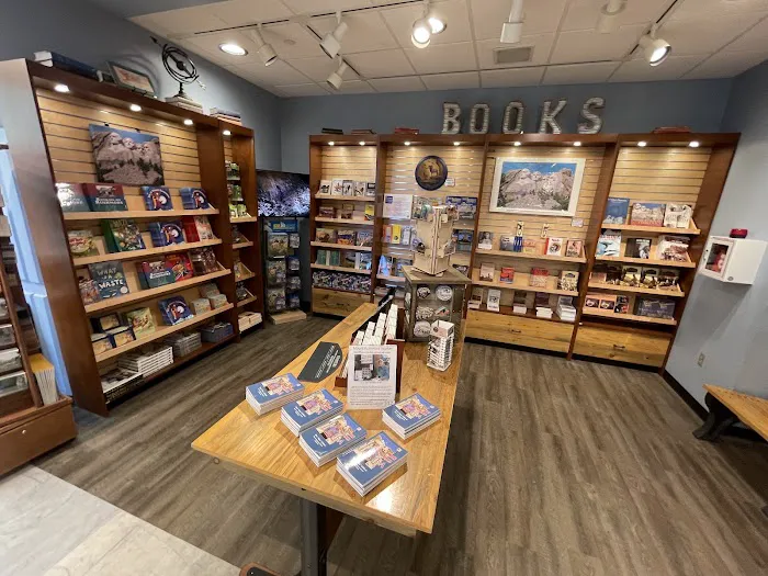 Mount Rushmore Gift Shop 4