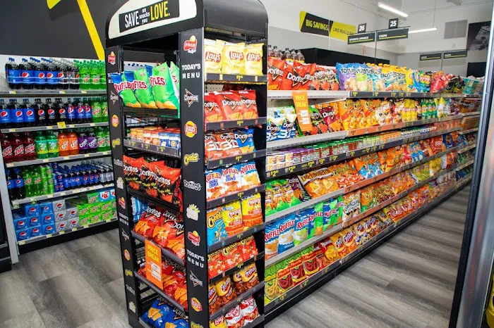 Dollar General 8