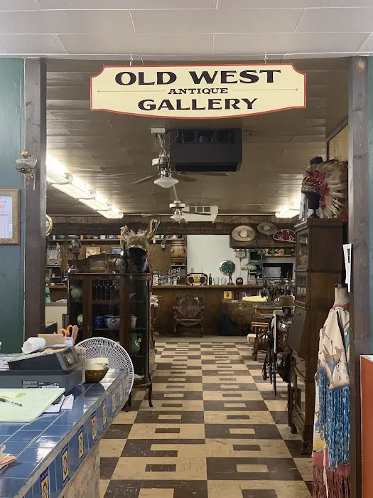Ksk Antiques & Arts 0