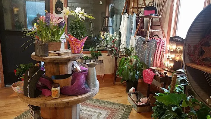 Changing Seasons Floral & Gifts 4