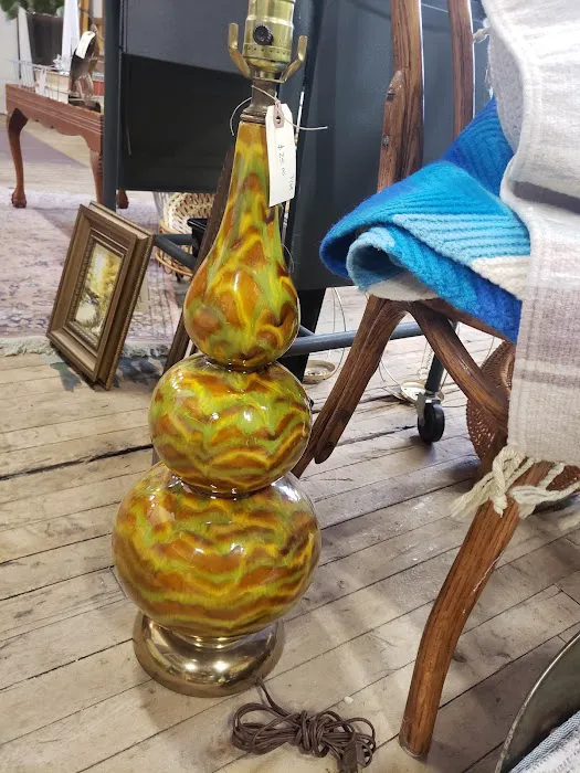 Bismarck Antique Mall 2