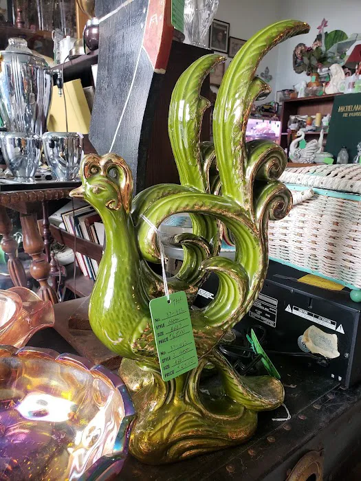 Bismarck Antique Mall 8