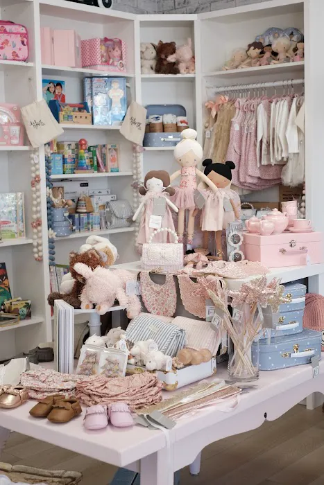 Sweet Little Things 5