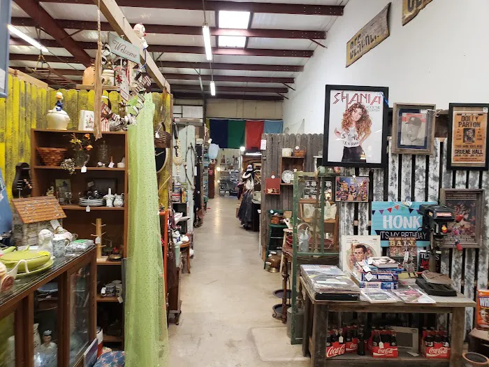 Warehouse Antique Mall 4