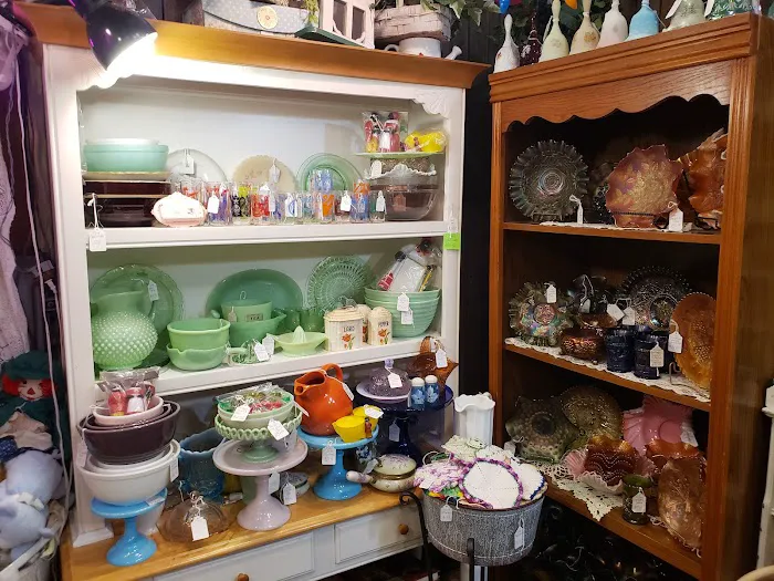 Warehouse Antique Mall 8