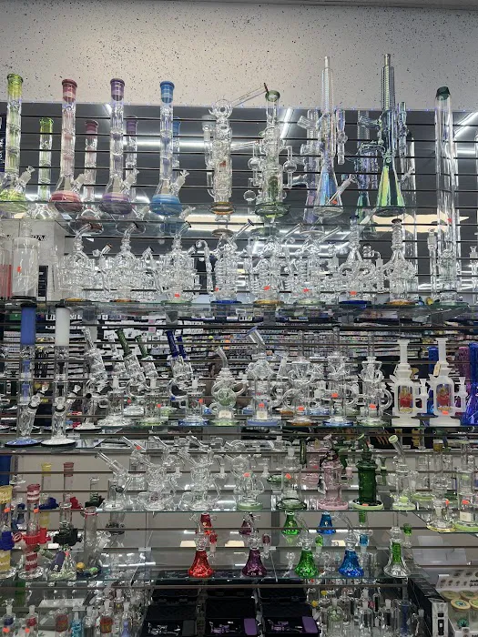 VIP Smoke Shop 4
