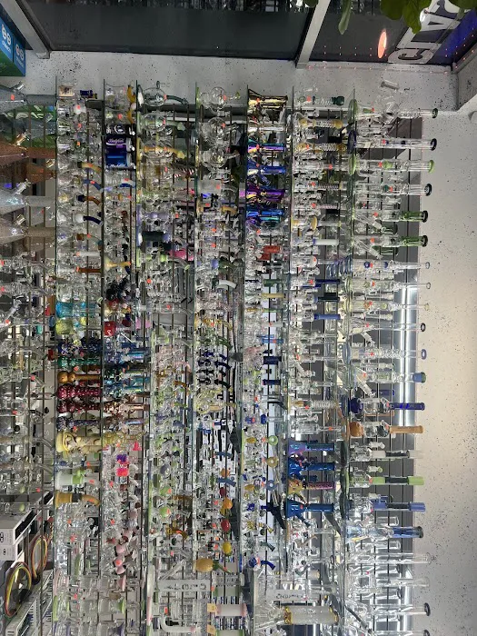 VIP Smoke Shop 5