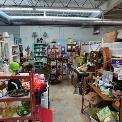 Wagon Wheel Mercantile