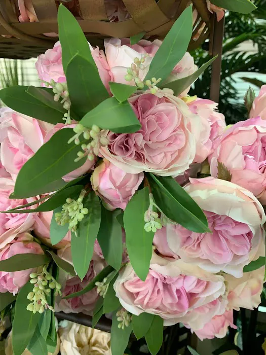 Martin's Floral & Home Decor 1