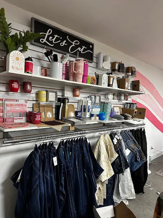 Simply Golden Boutique 4
