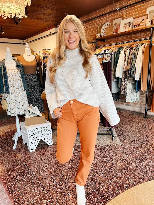 By A Thread Boutique 2