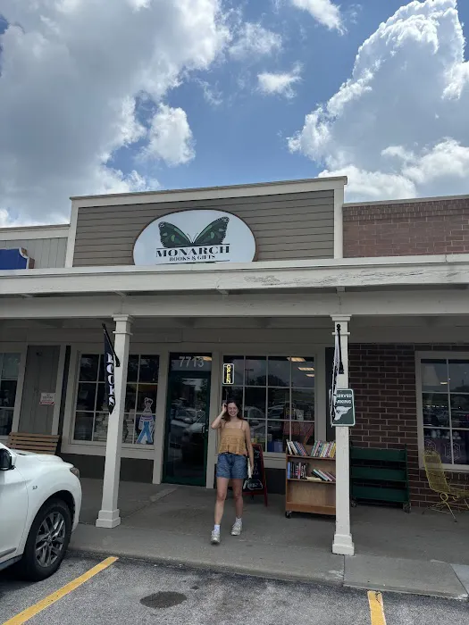 Monarch Books & Gifts 0