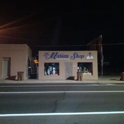 Marian Shop