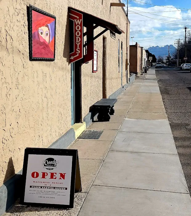 Woodys Gift Gallery 2