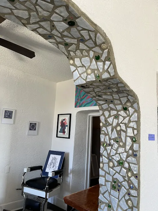 Woodys Gift Gallery 9
