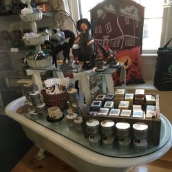 100 Derby Country Store ico