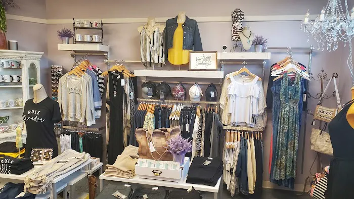 Giggle Gals Boutique 7