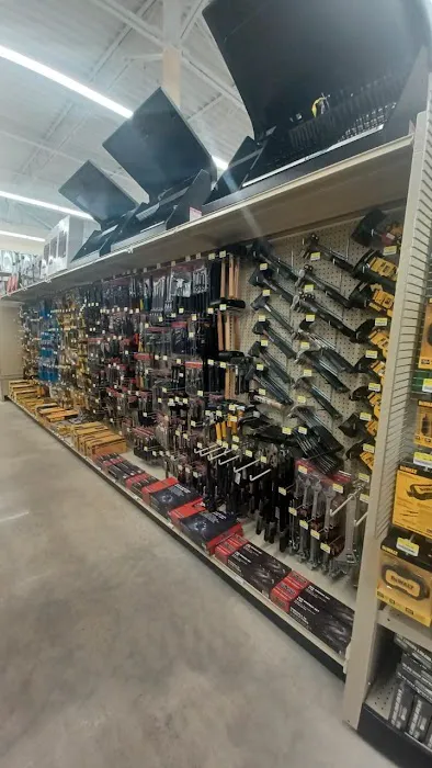 Murdoch's Ranch & Home Supply 9