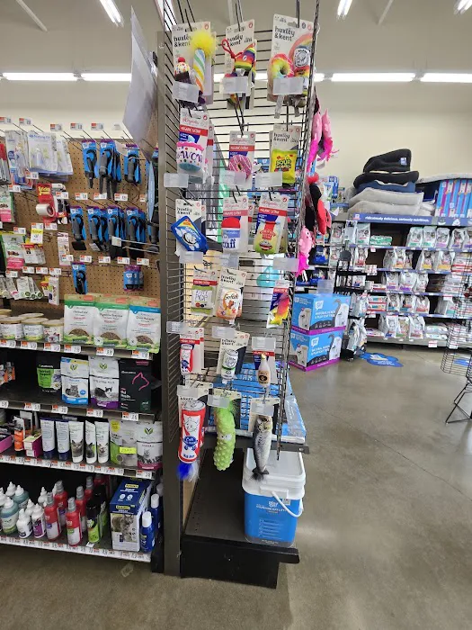 Murdoch's Ranch & Home Supply 6
