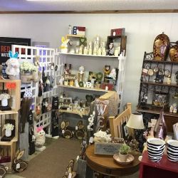 Magnolia's Market & Boutique ico