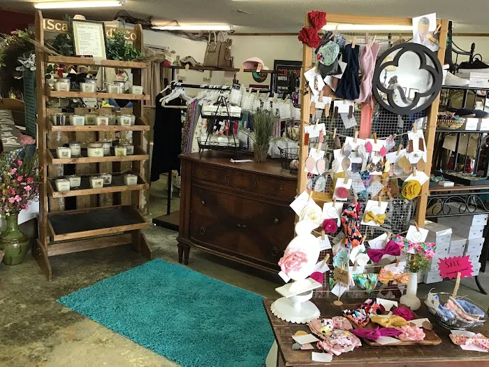 Magnolia's Market & Boutique 4