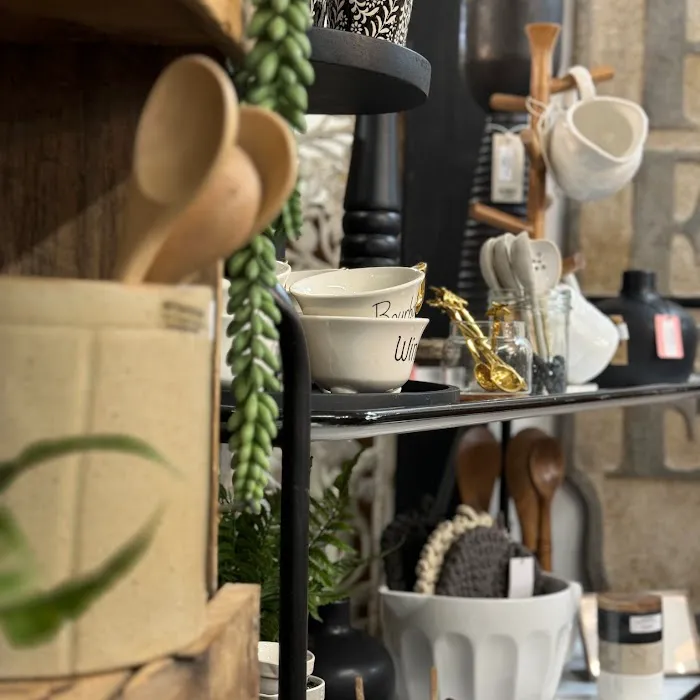 SweetPea's Vintage & More 0