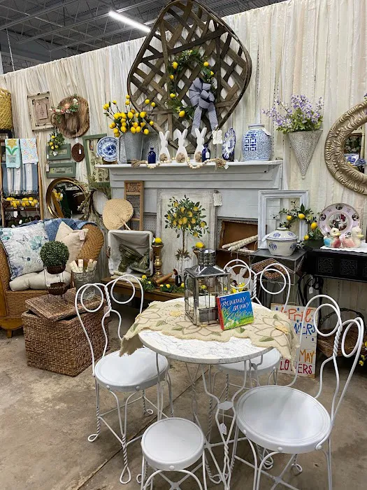 OCC Antiques & Interiors - 