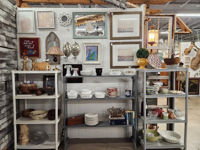 OCC Antiques & Interiors - 