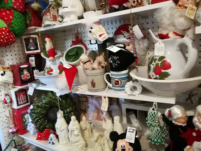 Cottage Crafts Boutique 0