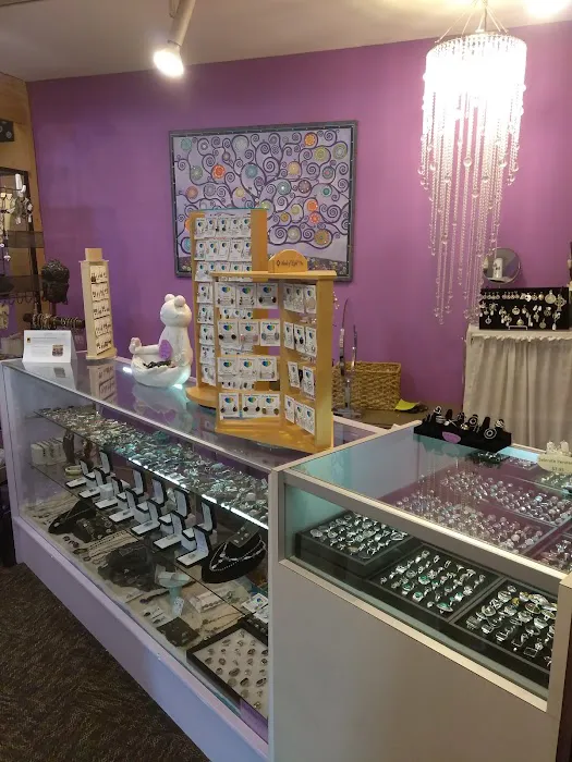Vision Quest Bookstore & Wellness Center 5