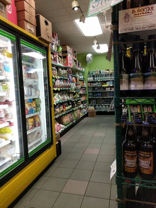 Lois' Natural Marketplace 9