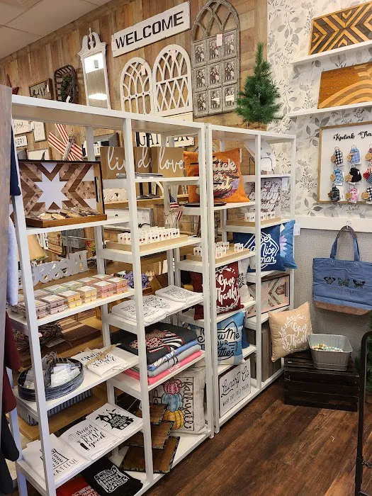 Lazy Daisy Gift Store 7