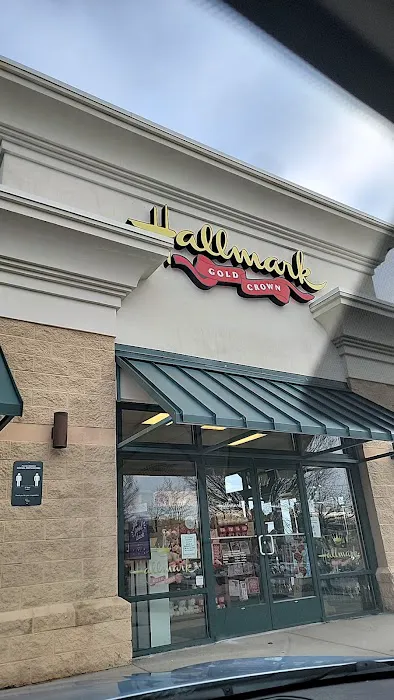 Hallmark Gold Crown 0