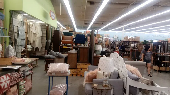 World Market 4