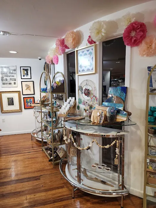 The Franklin Shops 9